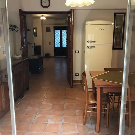 Dom wakacyjny Villetta Della Nonna Mondello Palermo